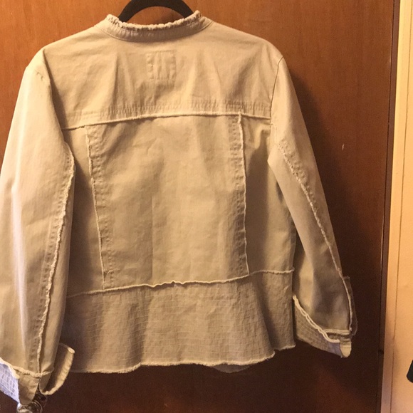 Jacket - Picture 3 of 3